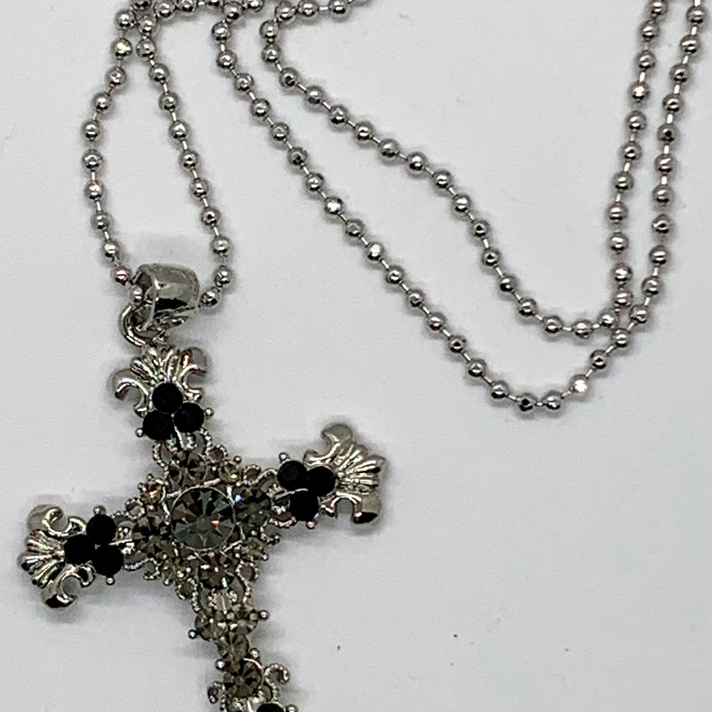 Medium Size Black Stone Necklace NEW